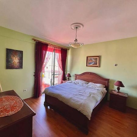 Central Tirana Flat Near Bazaar 외부 사진