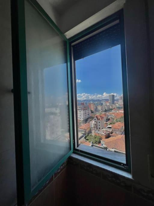 Central Tirana Flat Near Bazaar 외부 사진