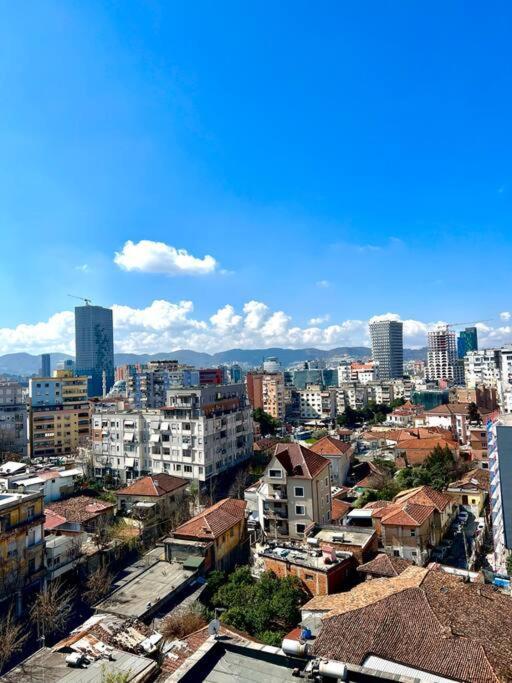 Central Tirana Flat Near Bazaar 외부 사진